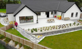 AG BAYFIELD RETAINING WALLING CORNER BLOCKS - 435 x 218 x 150mm - BASALT GREY