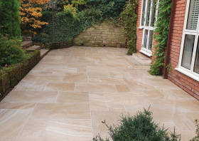 NEW - PREMIUM PORCELAIN SANDSTONE PAVING | 22.5m2 MIXED SIZE PACK | BUFF