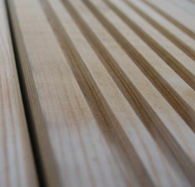 DECKING - TIMBER BOARD TREATED REDPINE - 145 x 28 x 4.8m (16')